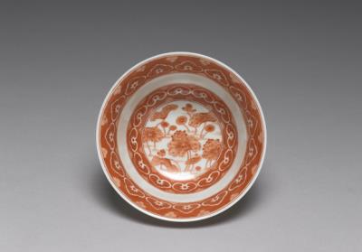 图片[3]-Tea bowl with imperial poem Brewing Tea with Lotus Dew in overglaze red, Qing dynasty, Qianlong reign (1736-1795)-China Archive